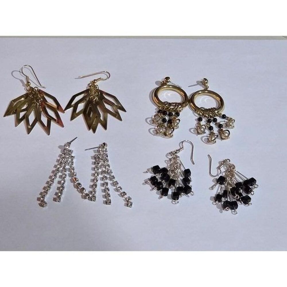 Lot of 4 Vintage Costume Drop & Dangle Earrings